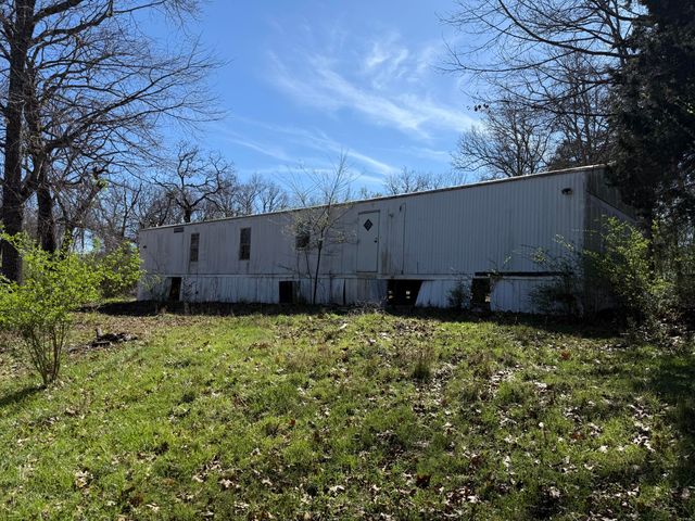 815 Blackwell Ferry Road, Kirbyville, MO 65679