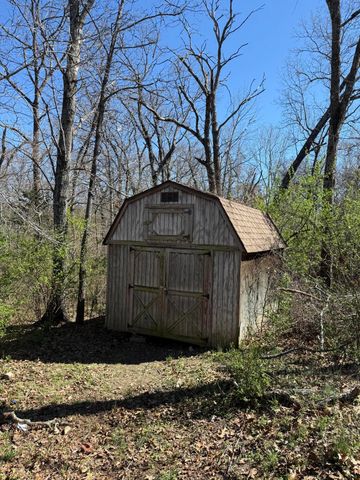 815 Blackwell Ferry Road, Kirbyville, MO 65679