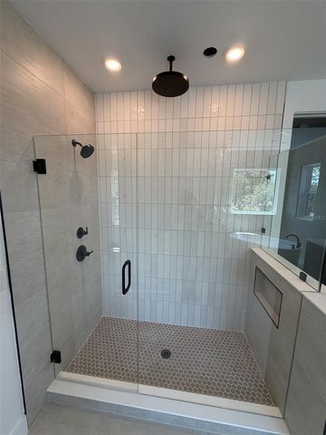 3601 E TAMPA CIRCLE, Tampa, FL 33629