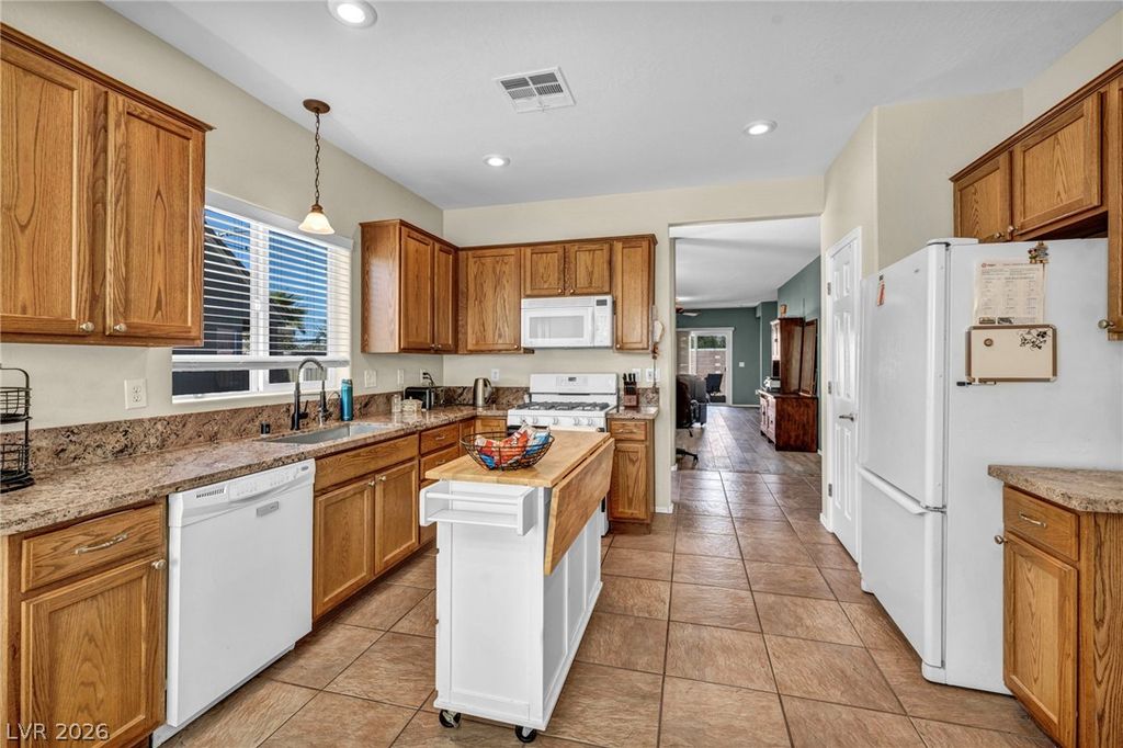 3616 Herring Gull Lane, North Las Vegas, NV 89084 — photo 2