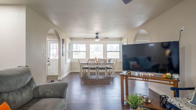 390 Hidden Hill Road, Mammoth Spring, AR 72554