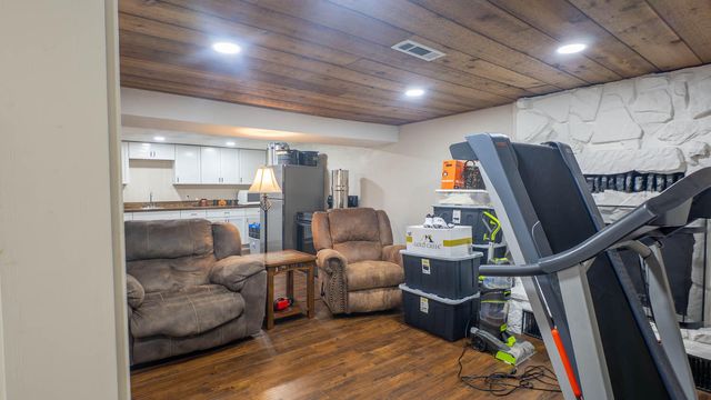 390 Hidden Hill Road, Mammoth Spring, AR 72554