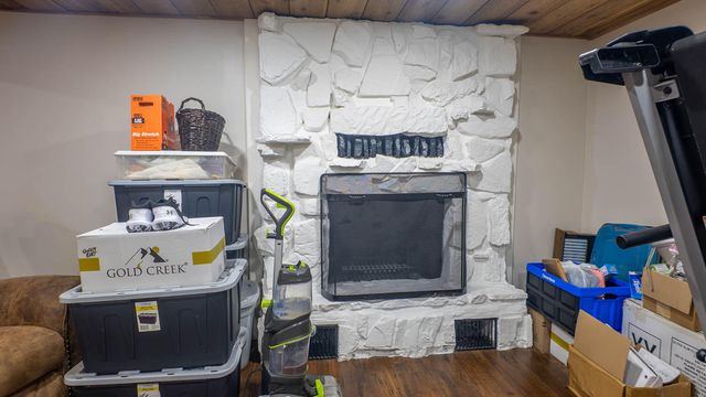 390 Hidden Hill Road, Mammoth Spring, AR 72554