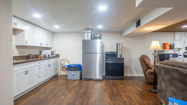 390 Hidden Hill Road, Mammoth Spring, AR 72554