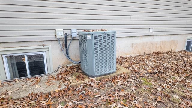 390 Hidden Hill Road, Mammoth Spring, AR 72554