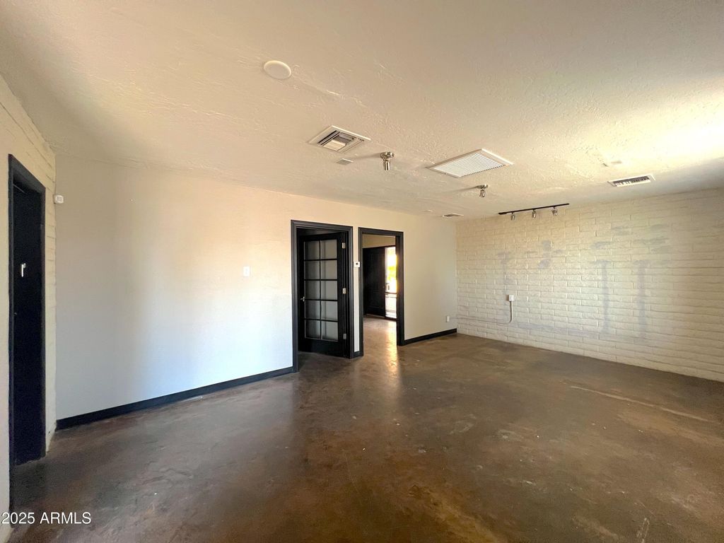 1550 E UNIVERSITY Drive L1,2,3, Mesa, AZ 85203 — photo 4