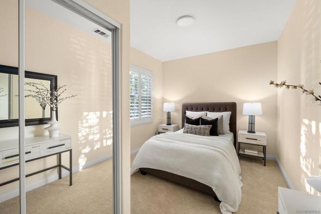 6442 Kinglet Way, Carlsbad, CA 92011