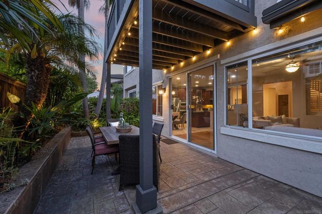 6442 Kinglet Way, Carlsbad, CA 92011