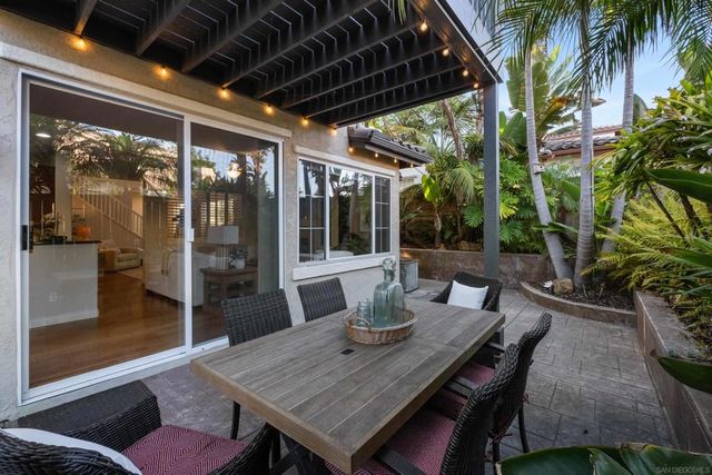 6442 Kinglet Way, Carlsbad, CA 92011