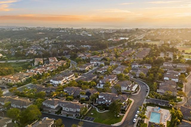 6442 Kinglet Way, Carlsbad, CA 92011
