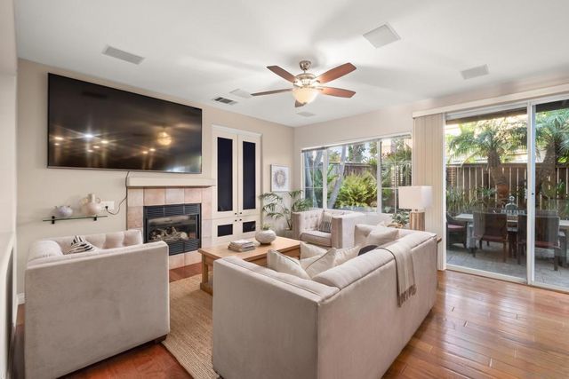 6442 Kinglet Way, Carlsbad, CA 92011
