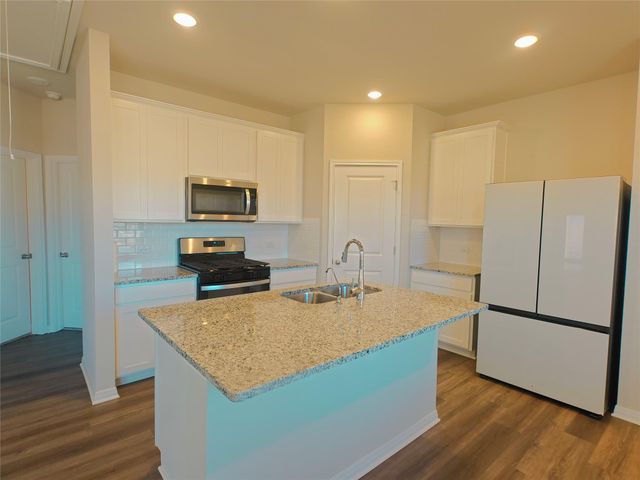 505 View DR, Georgetown, TX 78628