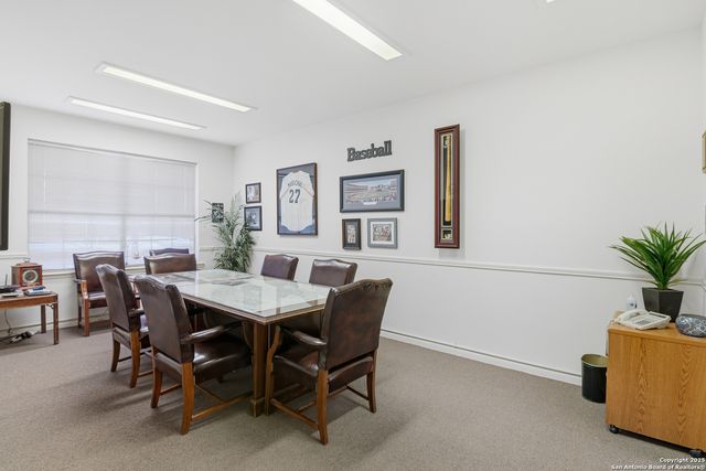 113 W Gonzales, Seguin, TX 78155