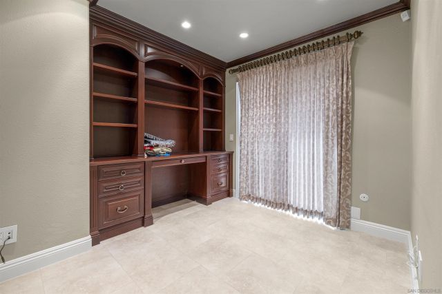 1315 Macadamia Drive, Fallbrook, CA 92028