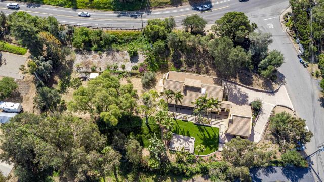1315 Macadamia Drive, Fallbrook, CA 92028