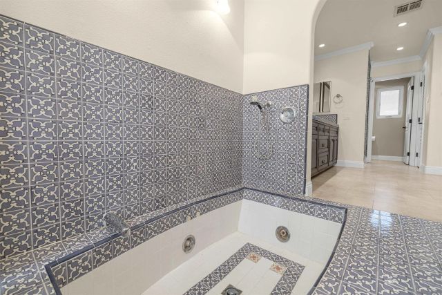 1315 Macadamia Drive, Fallbrook, CA 92028