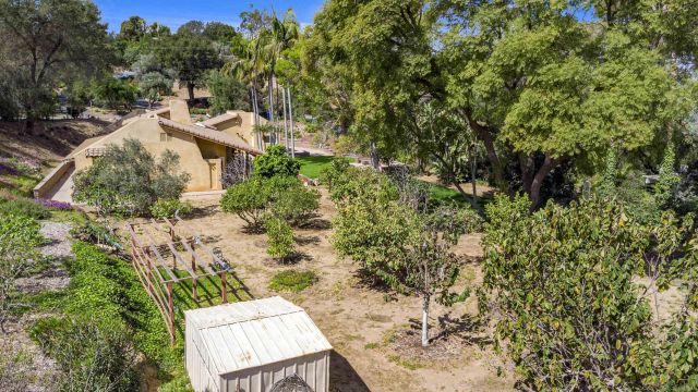 1315 Macadamia Drive, Fallbrook, CA 92028