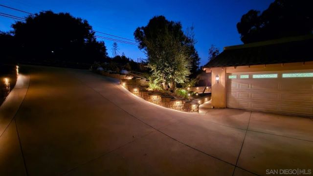 1315 Macadamia Drive, Fallbrook, CA 92028