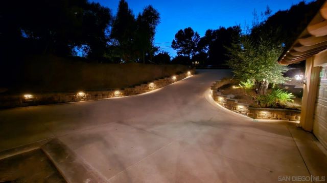 1315 Macadamia Drive, Fallbrook, CA 92028