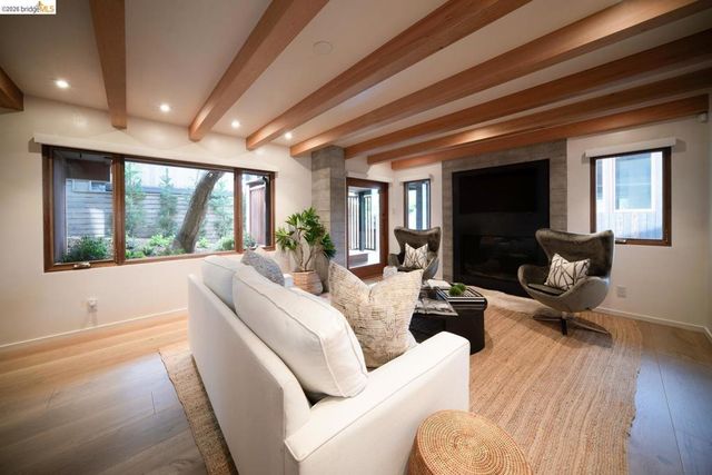 9 NW Of Ocean On Casanova ST, Carmel By The Sea, CA 93921