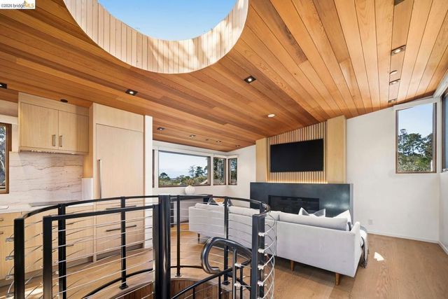 9 NW Of Ocean On Casanova ST, Carmel By The Sea, CA 93921