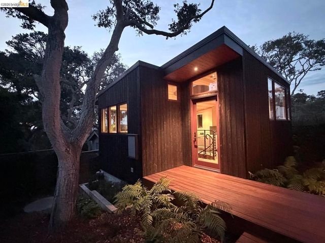 9 NW Of Ocean On Casanova ST, Carmel By The Sea, CA 93921