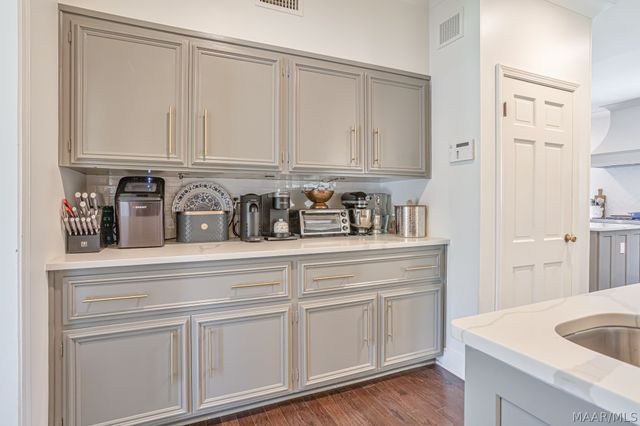 3216 Boxwood Drive, Montgomery, AL 36111