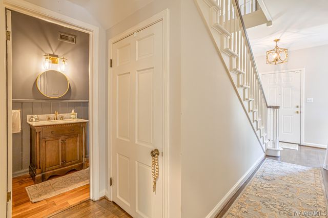 3216 Boxwood Drive, Montgomery, AL 36111