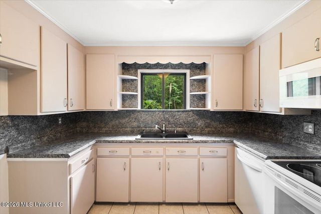 2253 Cleary Road, Florence, MS 39073