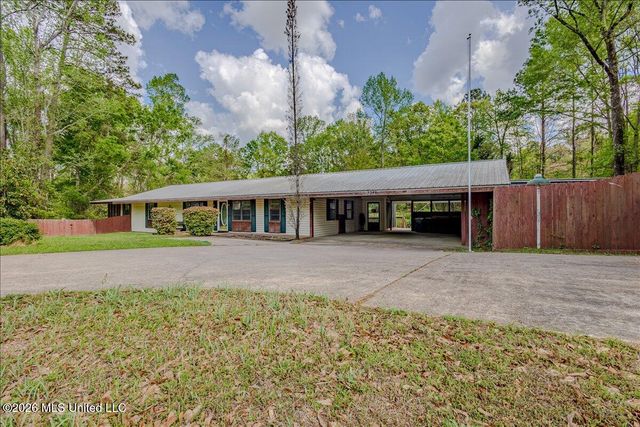 2253 Cleary Road, Florence, MS 39073