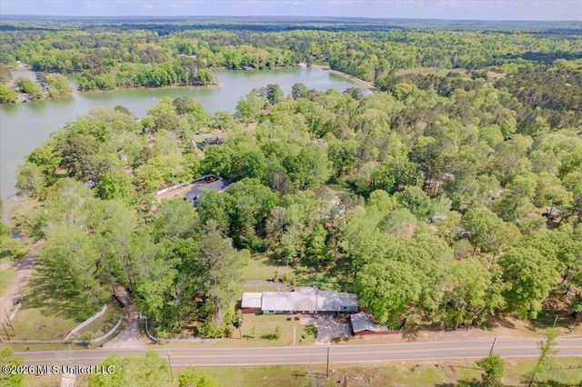 2253 Cleary Road, Florence, MS 39073