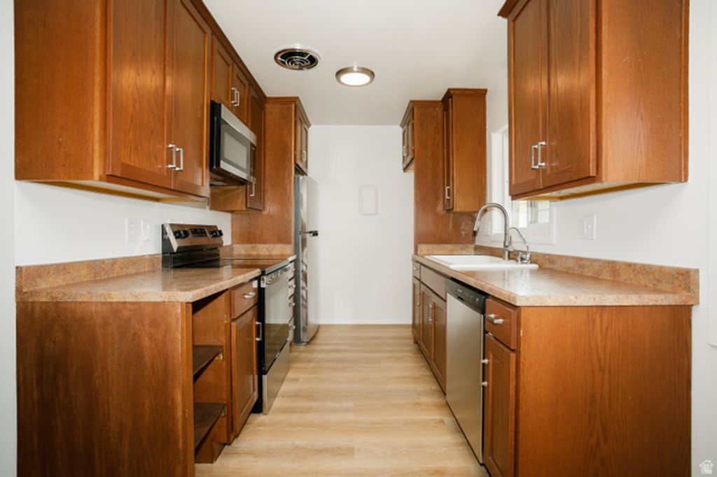 616 N OAKLEY ST #B307, Salt Lake City, UT 84116 — exterior