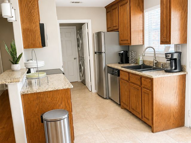 1411 West Street, Mckinney, TX 75069