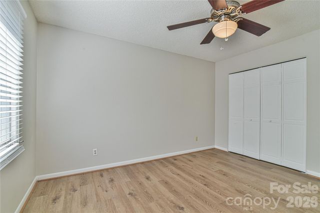 63 Hollybrook Drive, Asheville, NC 28803