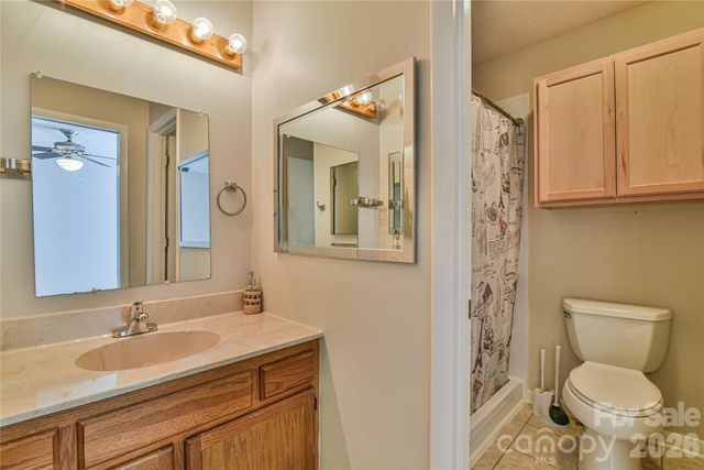 63 Hollybrook Drive, Asheville, NC 28803