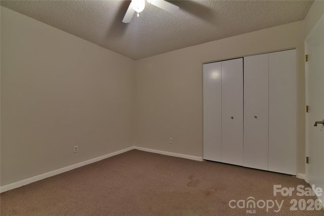 63 Hollybrook Drive, Asheville, NC 28803