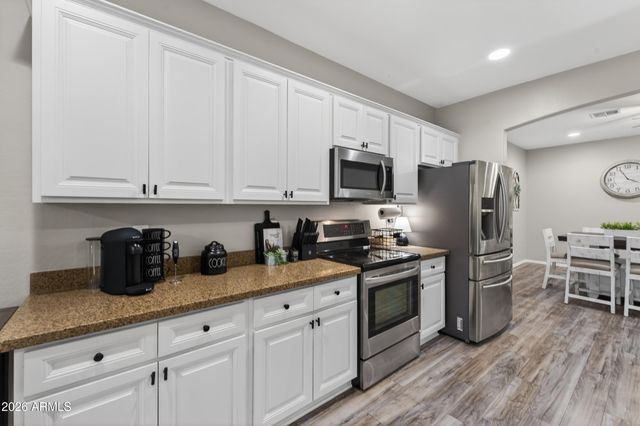 9355 W ADAMS Street, Tolleson, AZ 85353