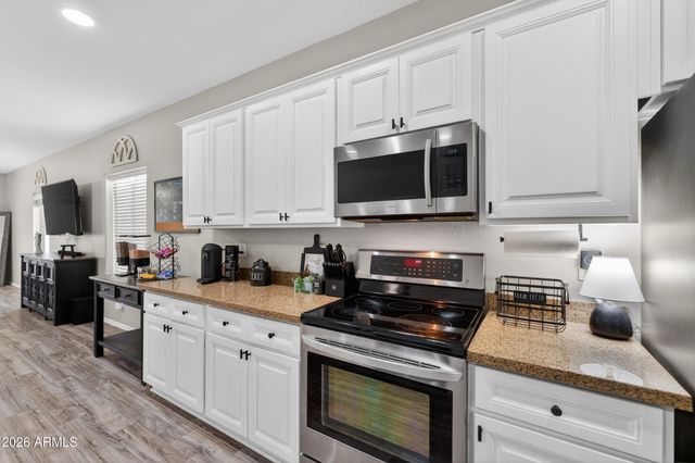 9355 W ADAMS Street, Tolleson, AZ 85353