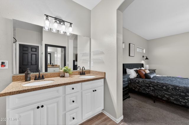 9355 W ADAMS Street, Tolleson, AZ 85353