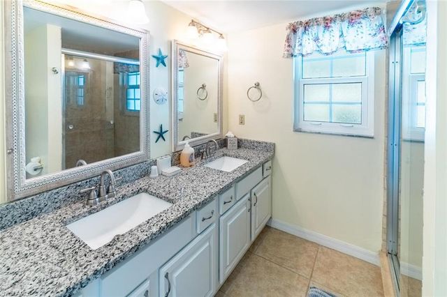 774 Wiggins Lake DR 106, Naples, FL 34110