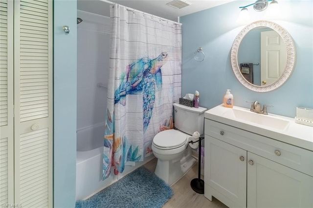 774 Wiggins Lake DR 106, Naples, FL 34110