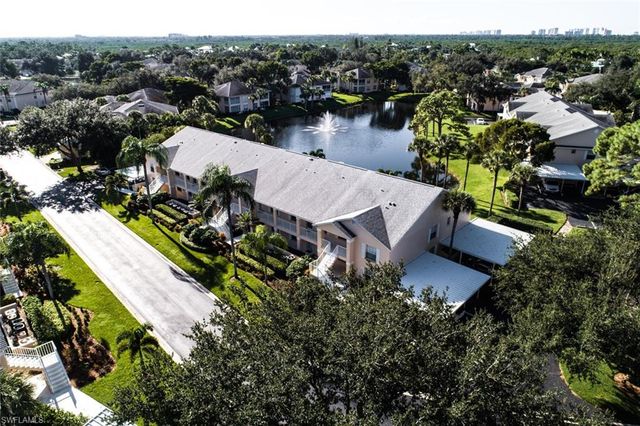 774 Wiggins Lake DR 106, Naples, FL 34110