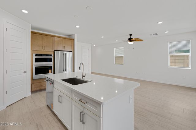9817 S 12TH Street, Phoenix, AZ 85042