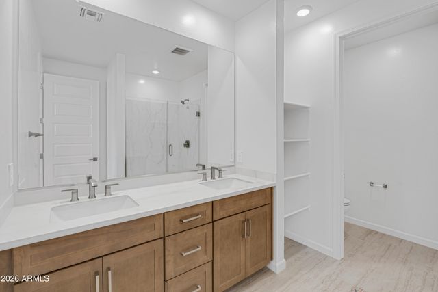 9817 S 12TH Street, Phoenix, AZ 85042