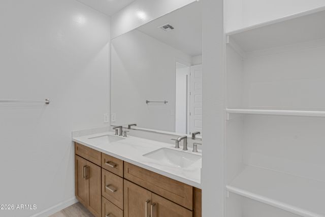 9817 S 12TH Street, Phoenix, AZ 85042
