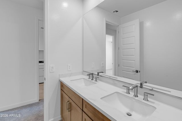 9817 S 12TH Street, Phoenix, AZ 85042
