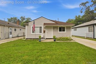 6579 N Highland Street, Dearborn Heights, MI 48127