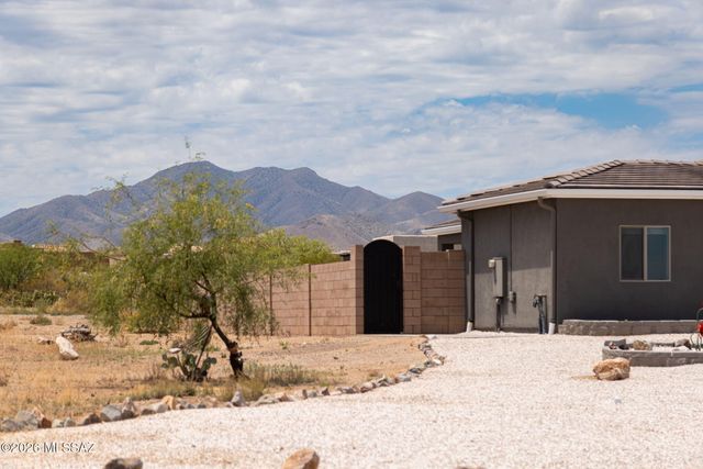 3324 E Wet Sand Place, Vail, AZ 85641