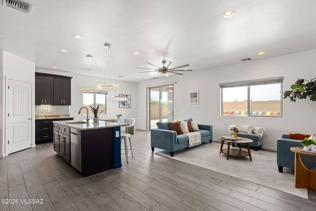 3324 E Wet Sand Place, Vail, AZ 85641