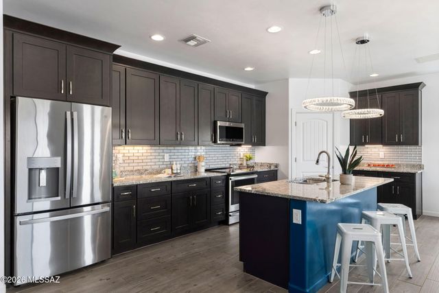 3324 E Wet Sand Place, Vail, AZ 85641